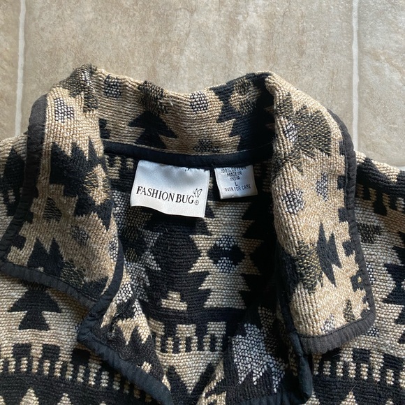 Aztec Jacket - Picture 3 of 3